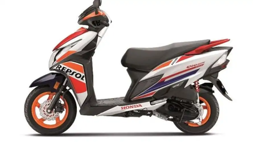 Honda, Hornet 2.0 ve Dio 125'in Repsol Sürümlerini Piyasaya Sürüyor