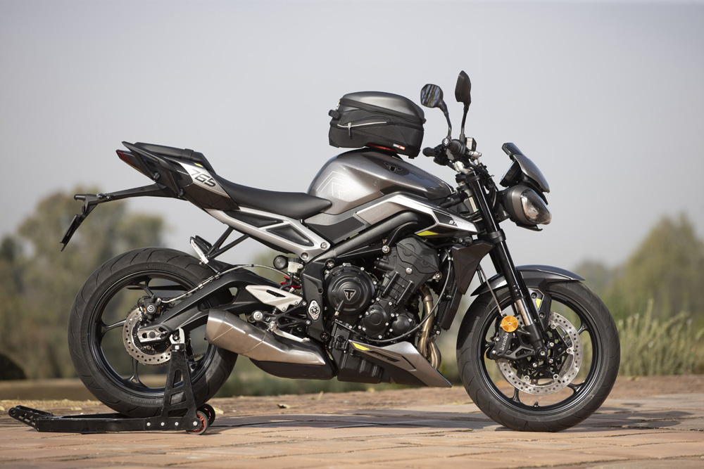 2024 Triumph Street Triple 765 R 1