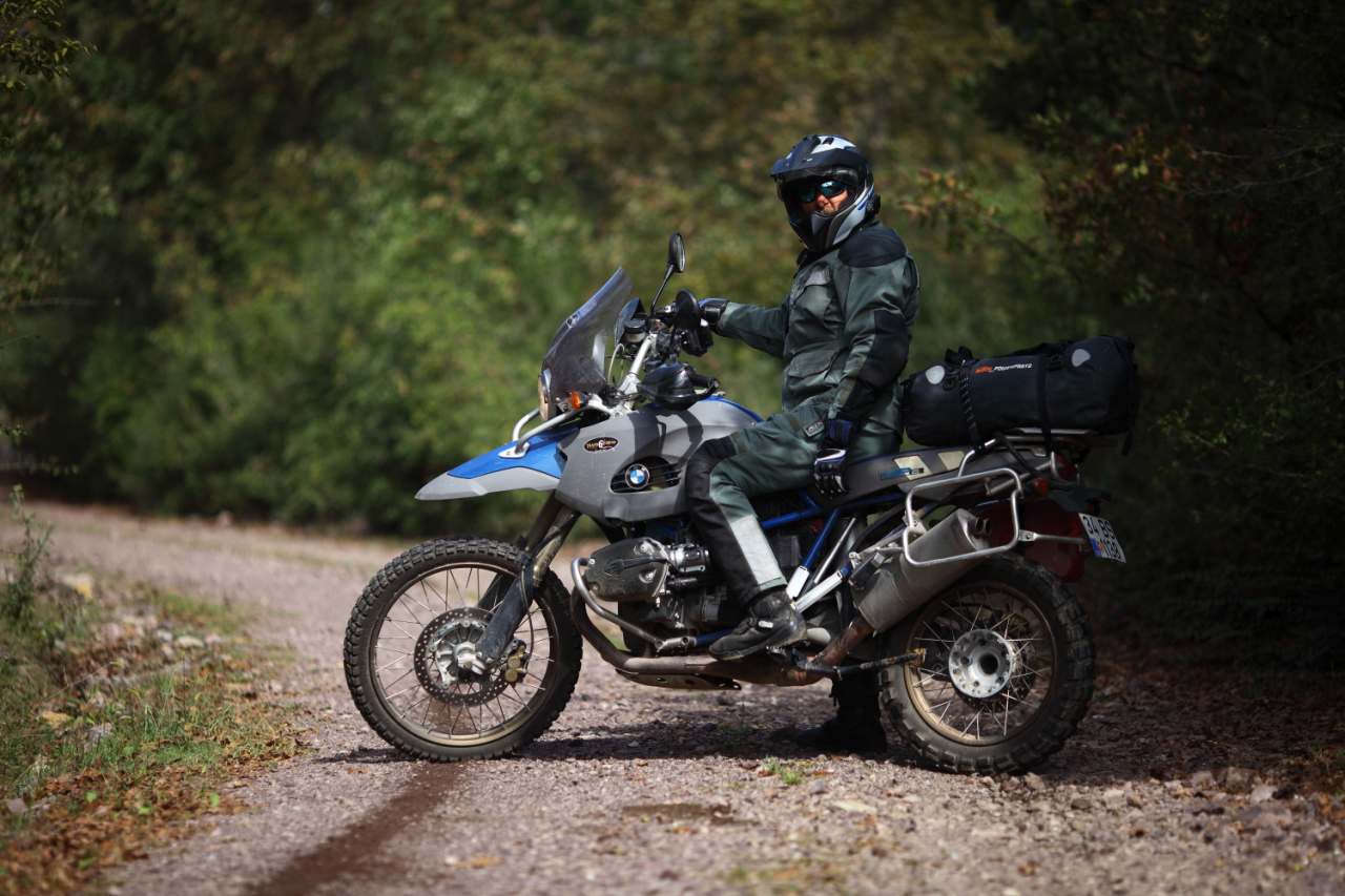 Ege'de Motosiklet ve Kamp Deneyimi: Gezginler İçin Rehber