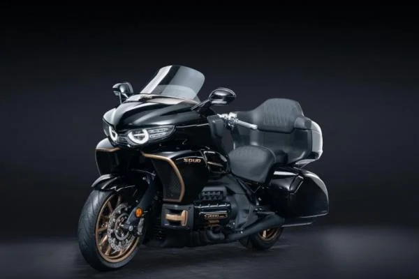 Honda Goldwing'e Rakip Geliyor