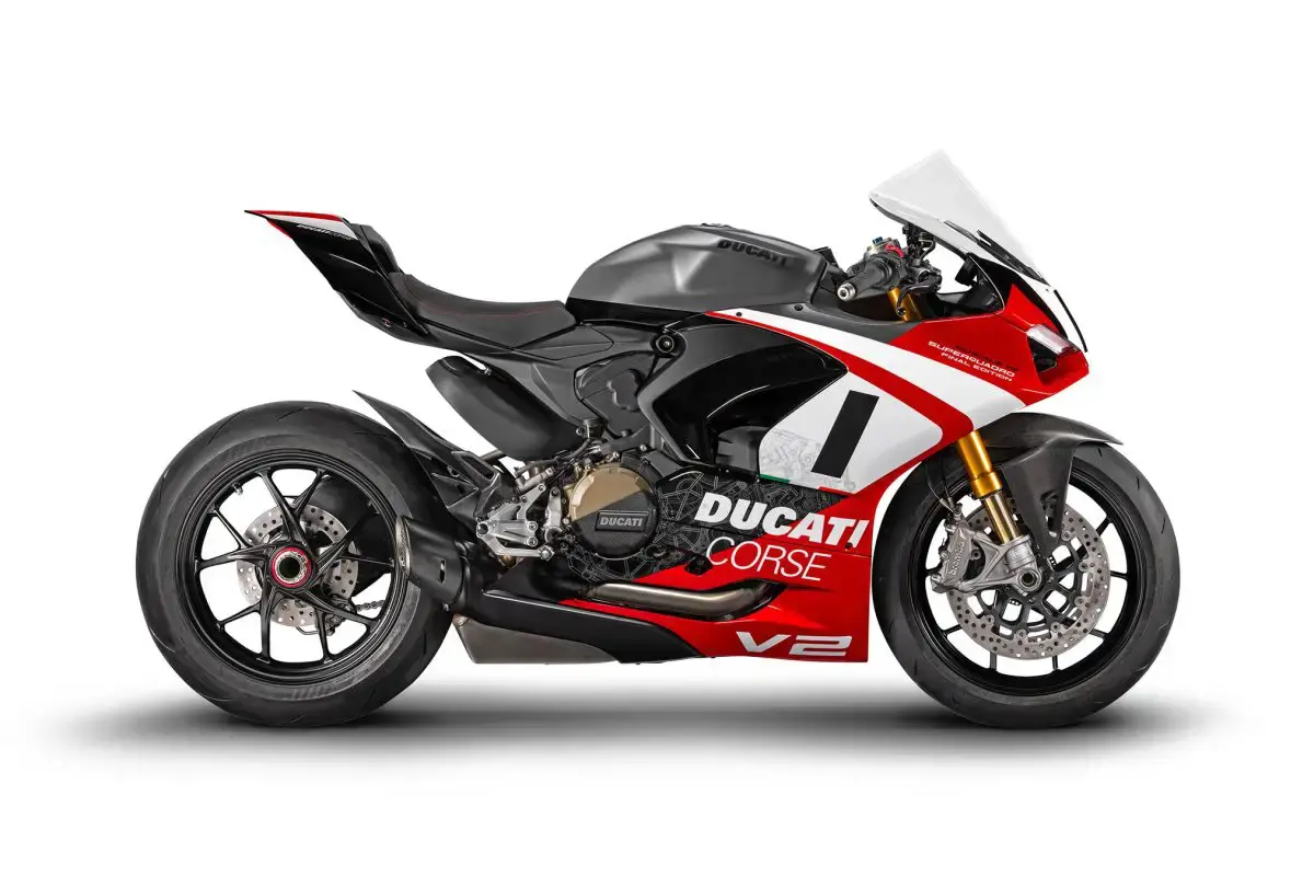 2025 Ducati Panigale V2 Superquadro Final Edition