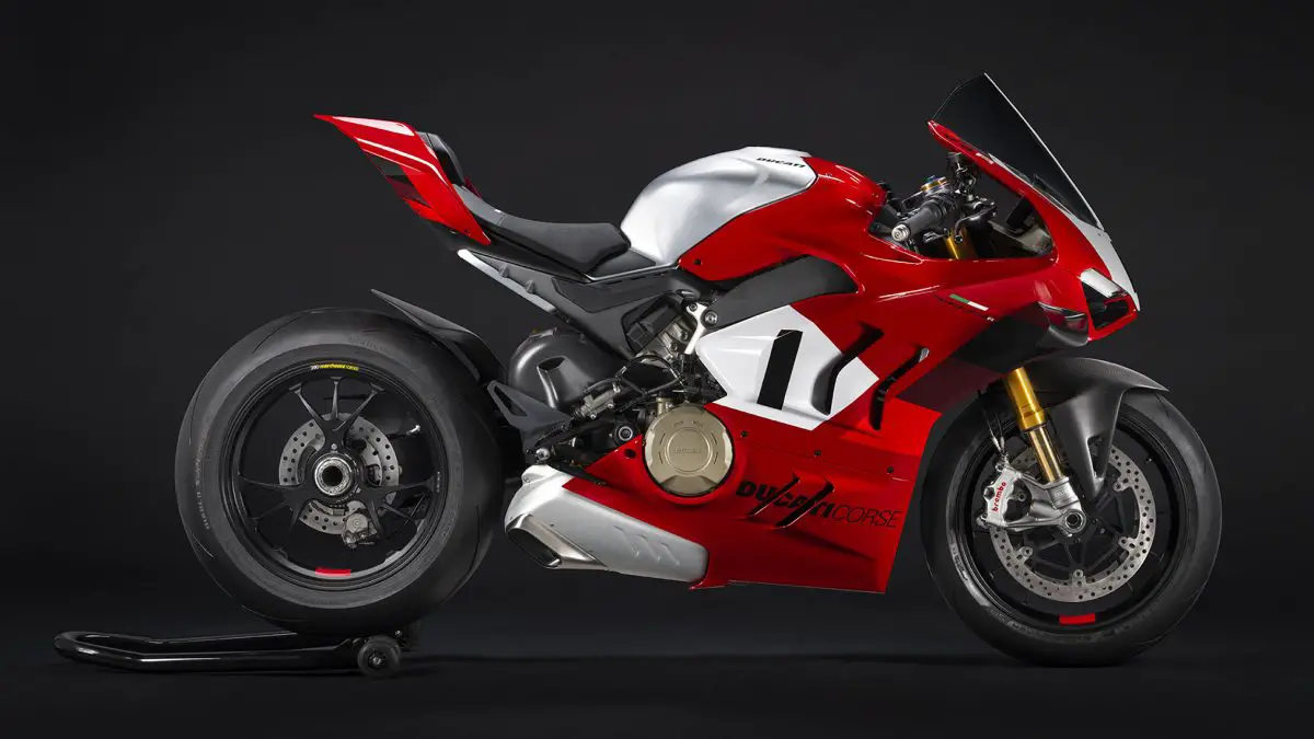 2025 Ducati Panigale V4R5 1200x675 1