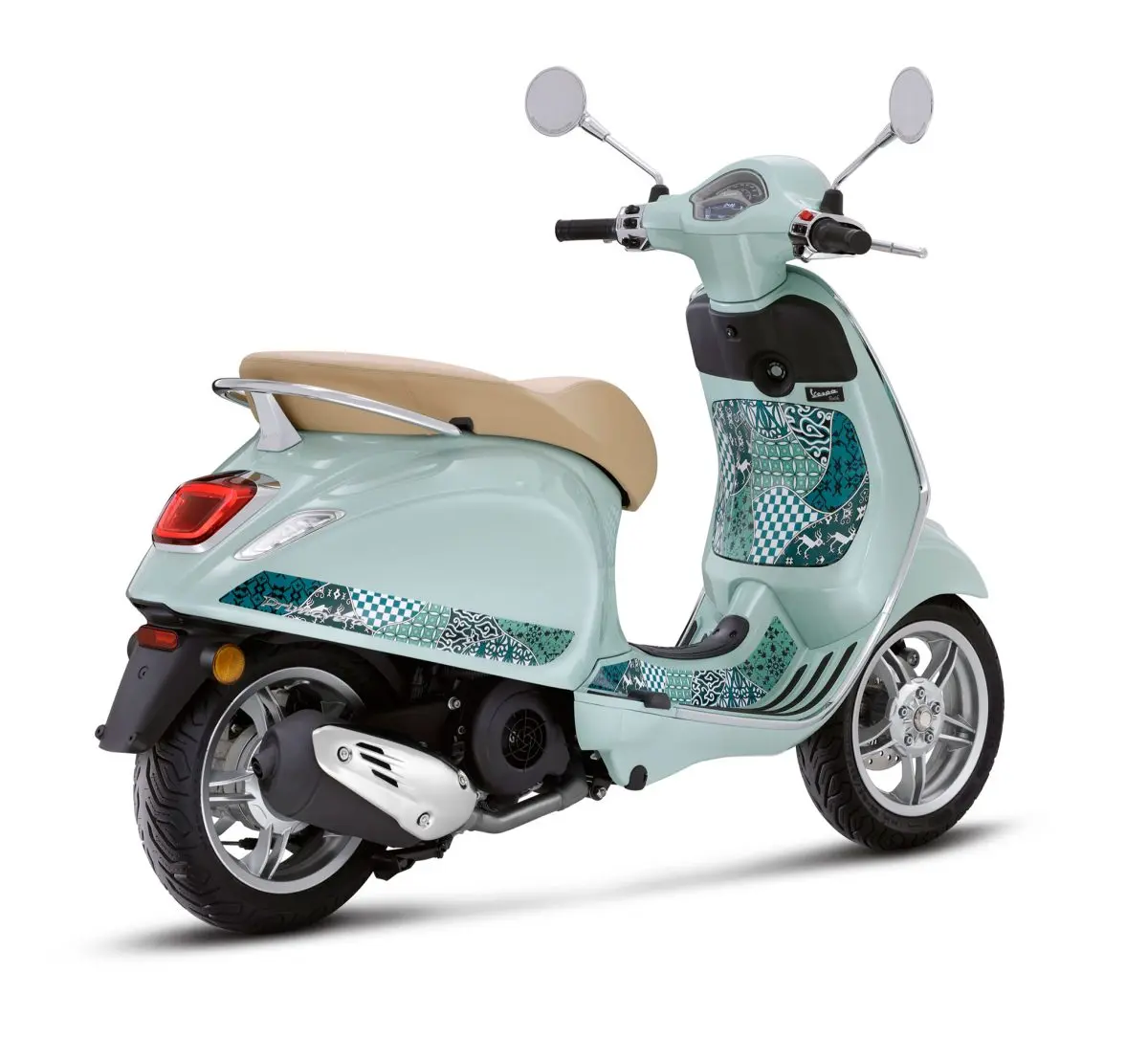 Vespa Primavera 50 batik