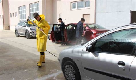 1 oto bakım yağ değişimi işçiliği meslek tanıtımı