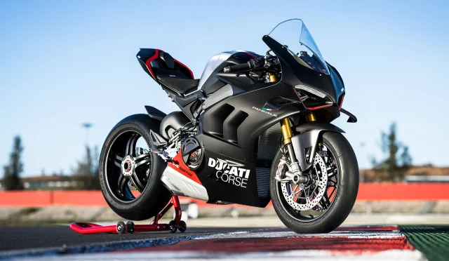 Ducati Panigale V4 SP2 teknik veriler, fiyatlar, incelemeler