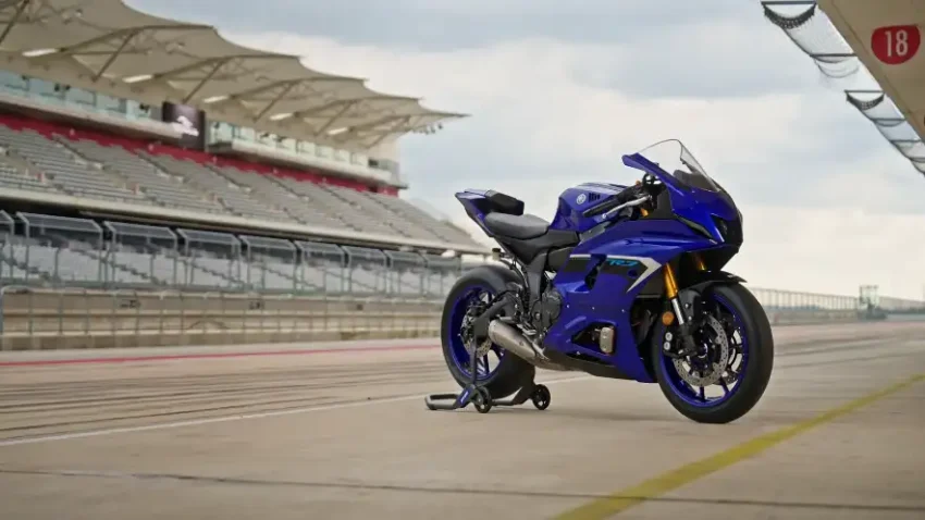 2025 Yamaha R7 Technische Daten