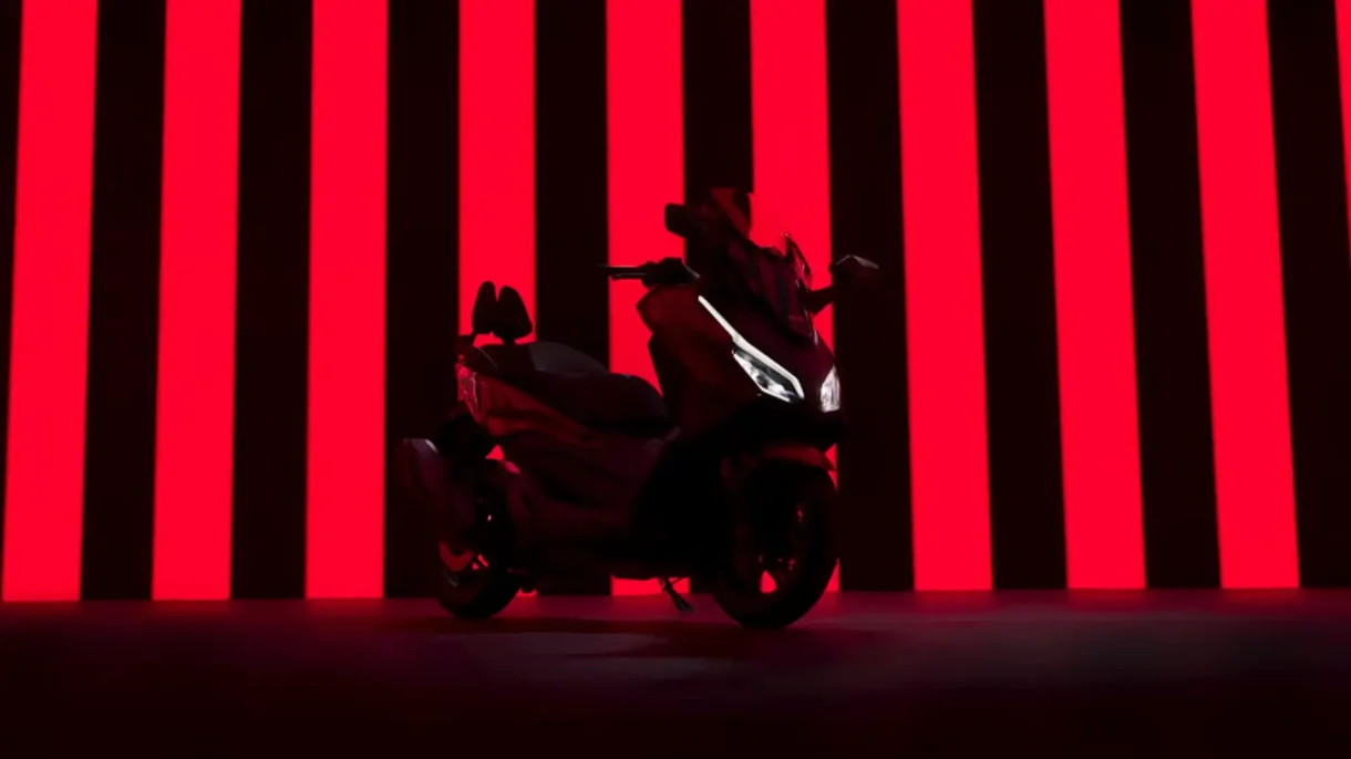 Honda Motorcycles Europe New 2025 Forza 350 3