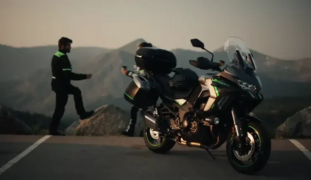 Yeni Versys 1100