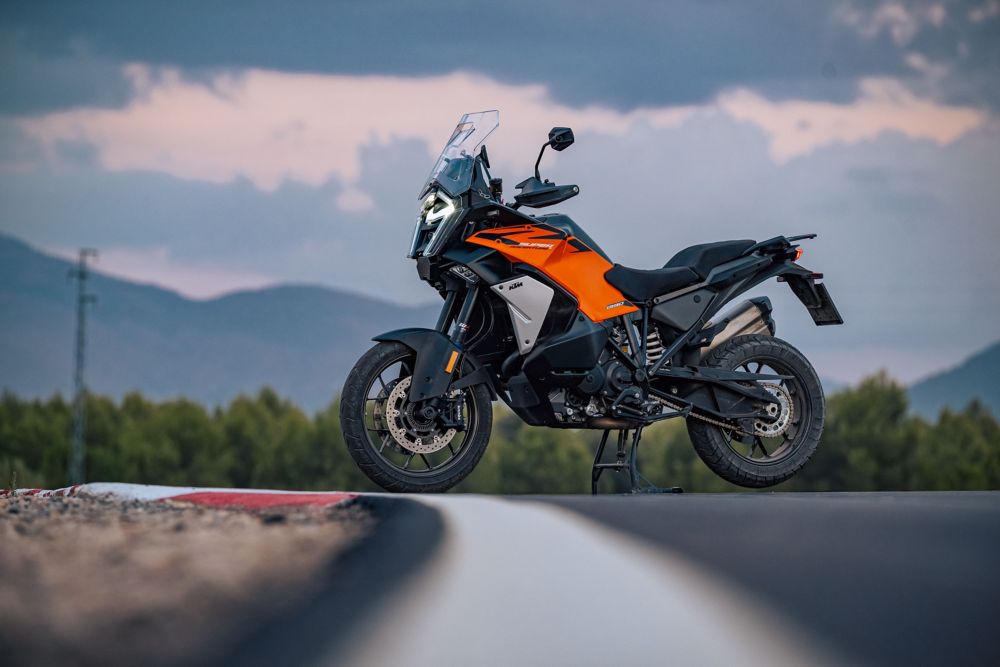 2025 KTM 1390 Super Adventure S