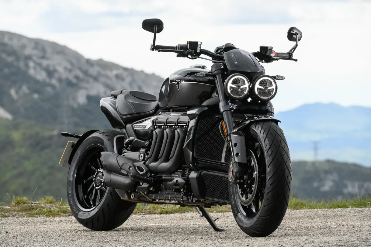 2025 triumph rocket 3