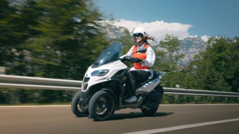 Piaggio MP3 oldukça tuhaf olarak karşılanmıştı