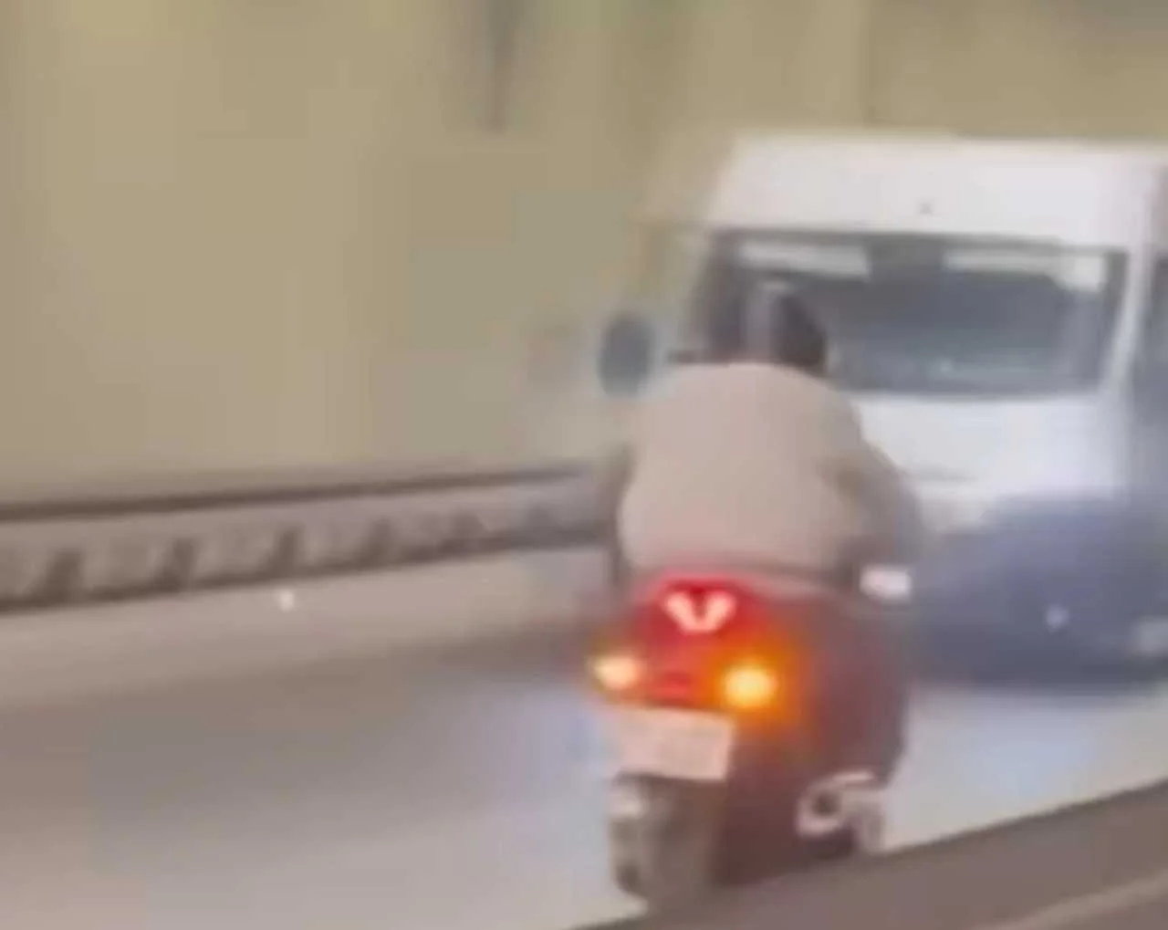 Herkese Motosiklet Ehliyeti Verildiğinde Olan