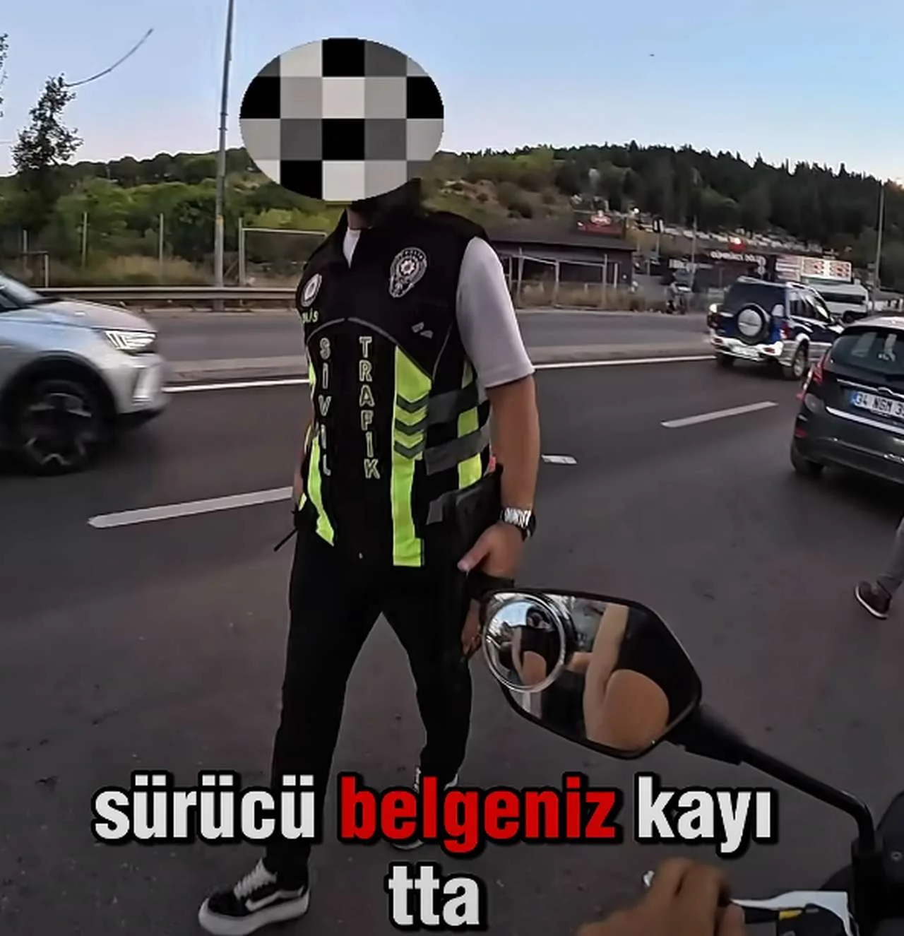 Polis çevirmesinde işin rengi değişiyor